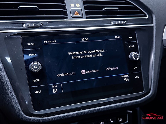 Volkswagen Tiguan 23 of 28