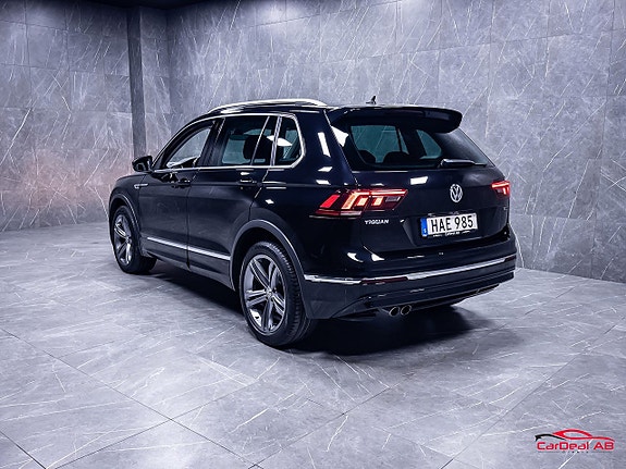 Volkswagen Tiguan 5 of 28