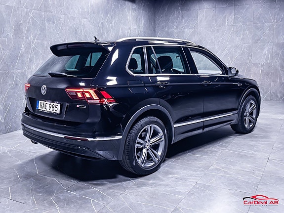 Volkswagen Tiguan 7 of 28