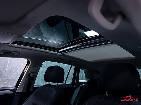 Volkswagen Tiguan 19 of 28