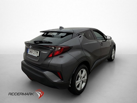 Toyota C-HR 6 of 30