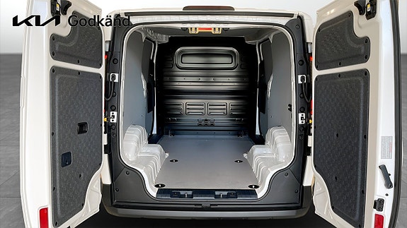 Kia PV5 10 of 12