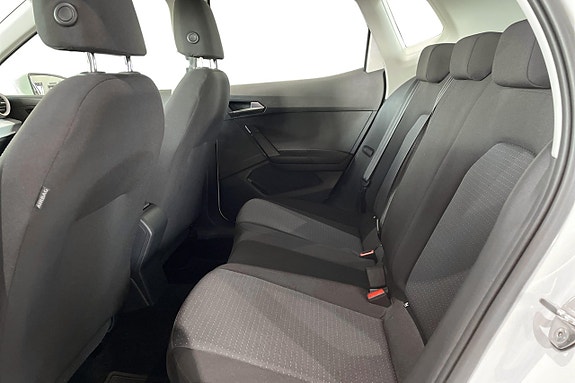 Seat Arona 22 of 23