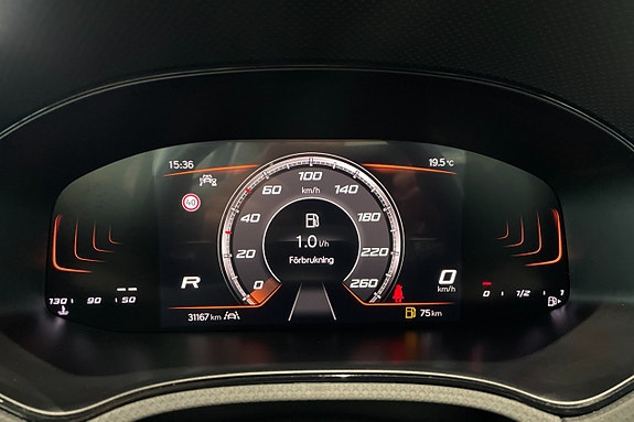 Seat Arona 18 of 23