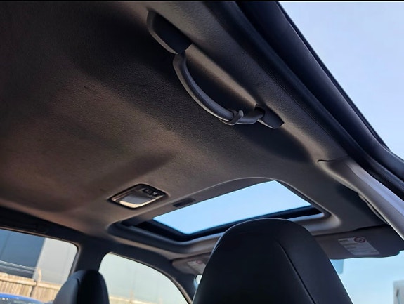 Subaru Impreza 8 of 9