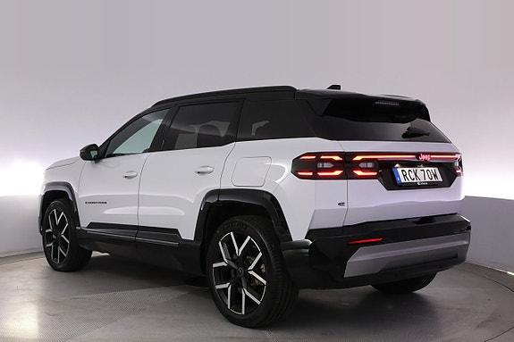 Jeep Compass 4 of 27