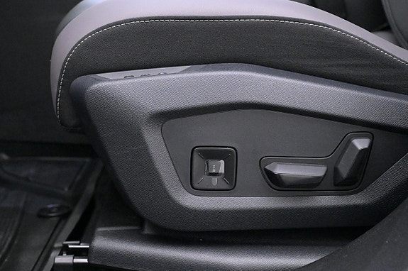 Jeep Compass 11 of 27