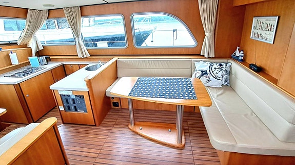 Linssen 40.9 -12 Finland 8 of 12