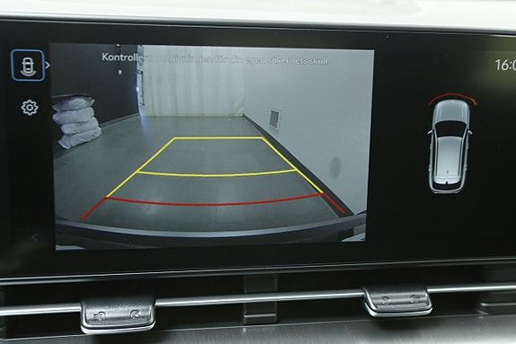 Hyundai Kona 14 of 16