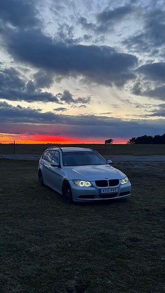 BMW 320d 10 of 15