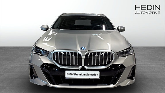 BMW 530e 8 of 9
