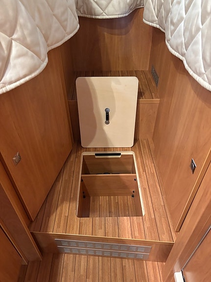 Dethleffs Globebus Långbädd / Automat / 3500kg / TaksängLåg / 1 ägare 14 of 15
