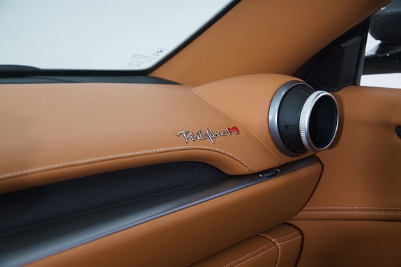 Ferrari Portofino M 23 of 30
