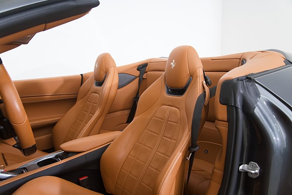 Ferrari Portofino M 14 of 30
