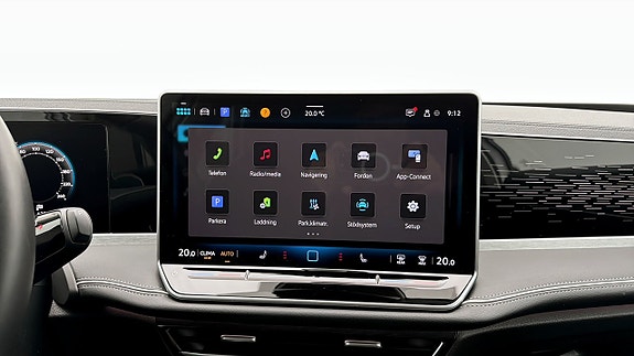 Volkswagen Passat 9 of 19