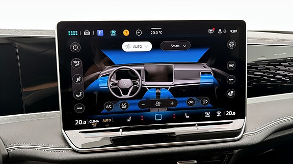 Volkswagen Passat 16 of 19
