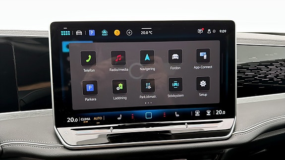 Volkswagen Passat 15 of 19