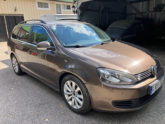 Volkswagen Golf I 2 of 10