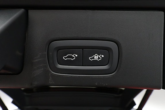 Volvo V90 Cross Country 29 of 29