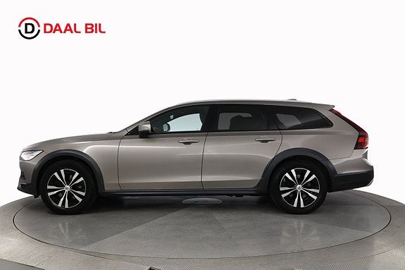Volvo V90 Cross Country 9 of 29