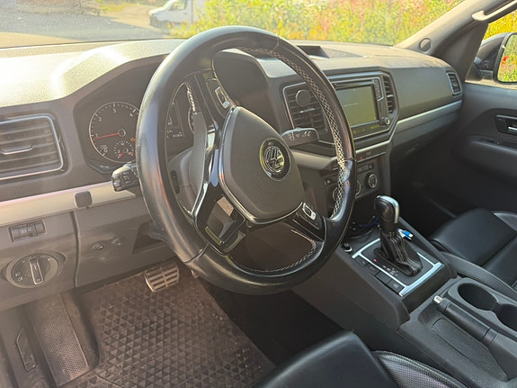 Volkswagen Amarok 3 of 6