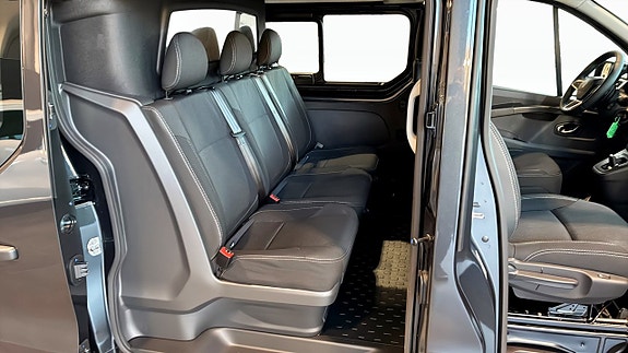 Renault Trafic 6 of 8