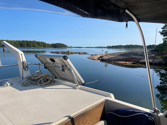 Marieholm 24 HÖSTPRIS - Rymlig, planande, dubbelruffad med renoverad motor 2017 11 of 17