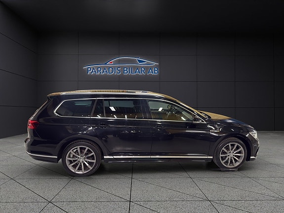 Volkswagen Passat 6 of 30