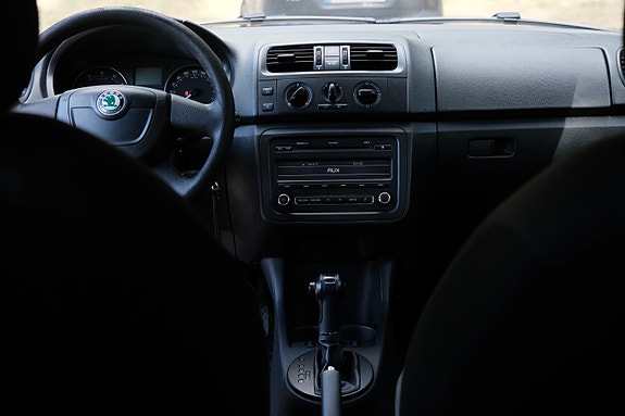 Skoda Fabia 5 of 16