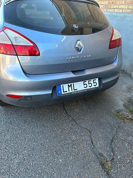 Renault Megane III 7 of 9