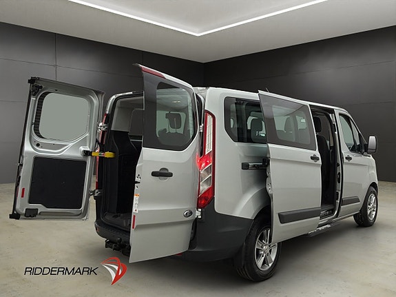 Ford Transit Custom 12 of 30