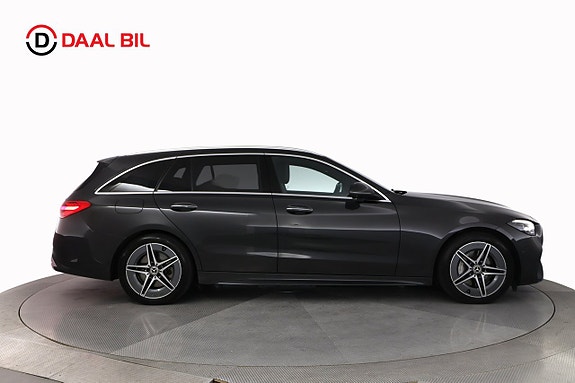Mercedes-Benz C300 5 of 30
