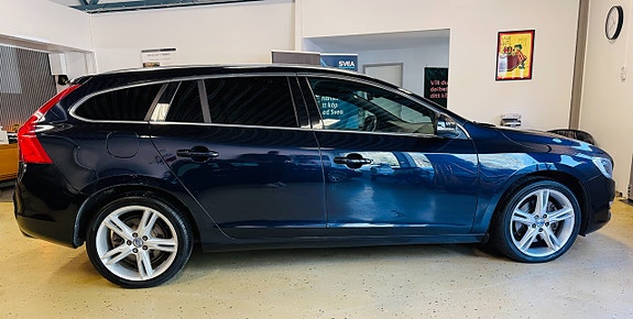 Volvo V60 10 of 22