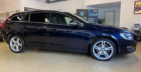 Volvo V60 11 of 22