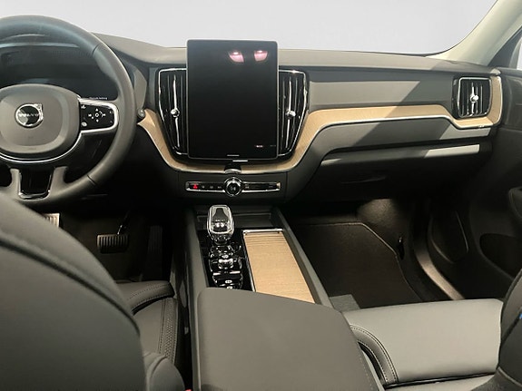 Volvo XC60 12 of 13