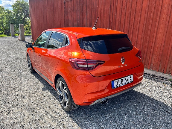 Renault Clio 6 of 16