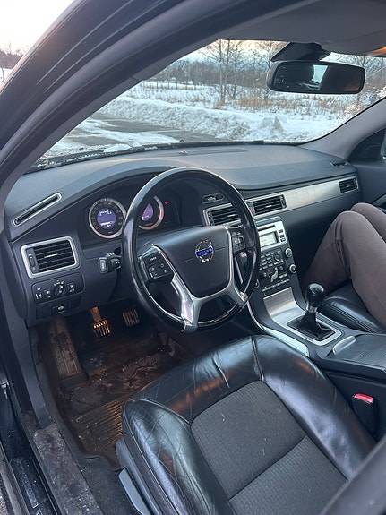 Volvo V70 5 of 5