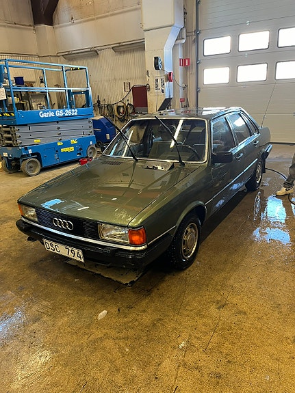 Audi 80 3 of 5