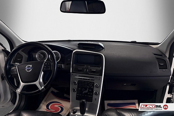 Volvo XC60 10 of 10