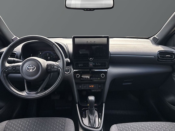 Toyota Yaris Cross 10 of 13