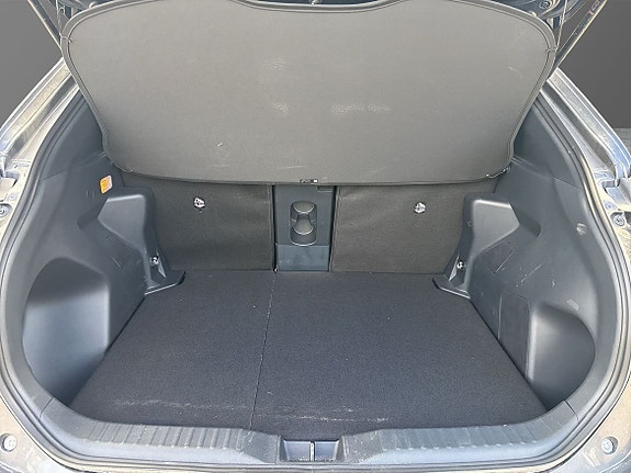 Toyota Yaris Cross 12 of 13
