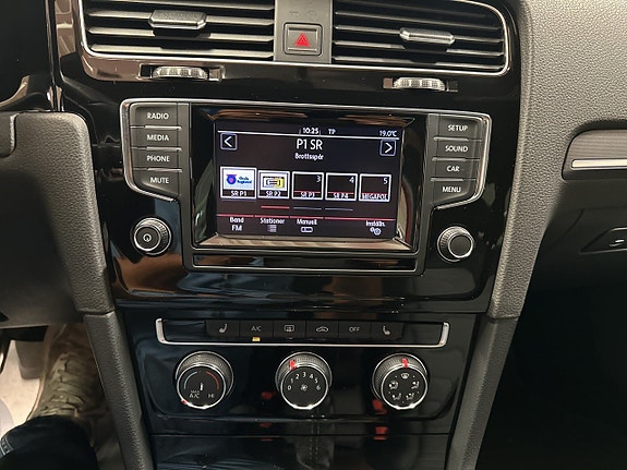 Volkswagen Golf I 15 of 15