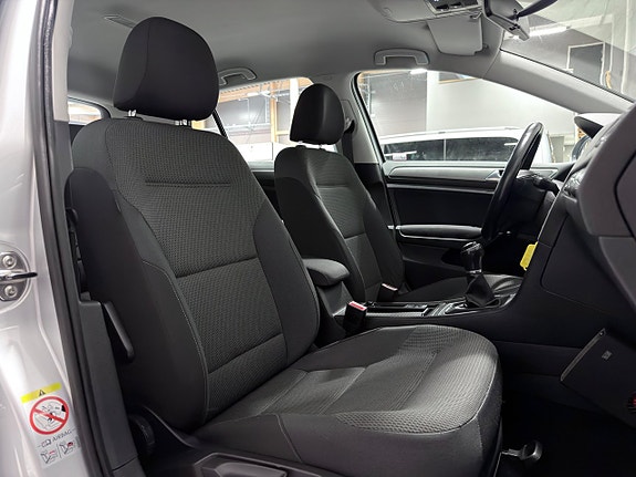 Volkswagen Golf I 22 of 24