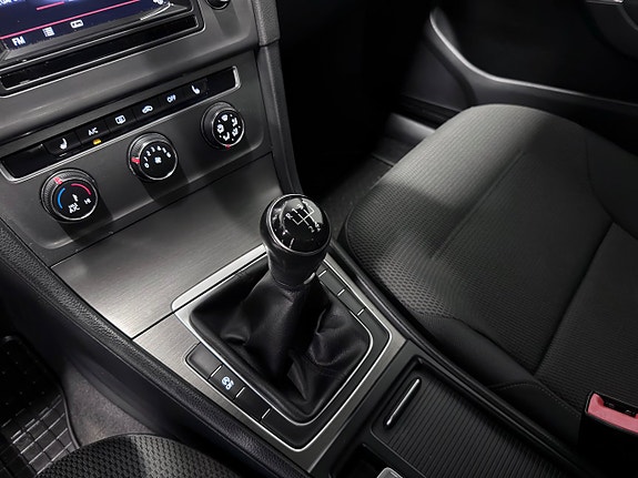 Volkswagen Golf I 18 of 24