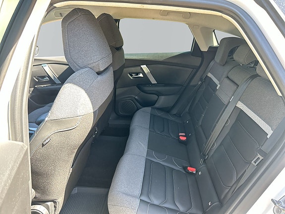 Citroen C4 10 of 15