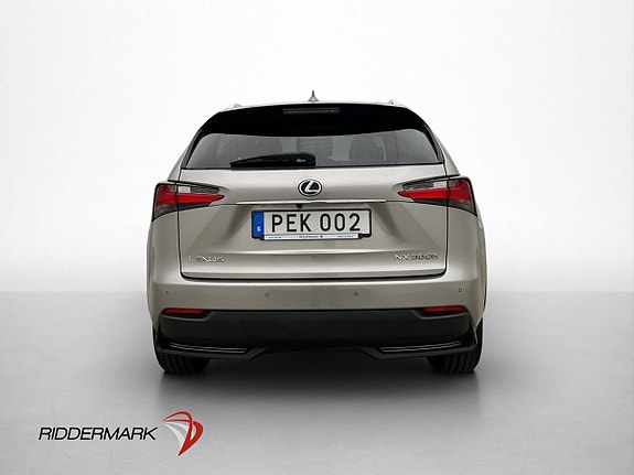 Lexus NX300h 5 of 27