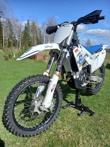 Husqvarna Fc 350 Heritage 6 of 8
