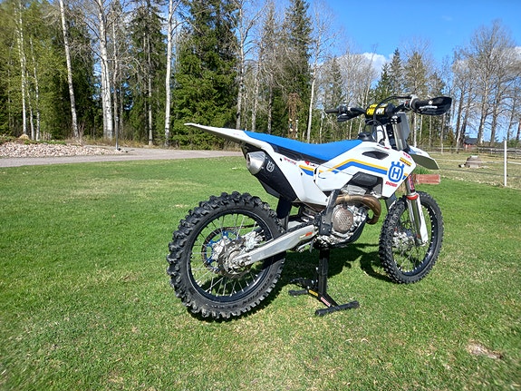 Husqvarna Fc 350 Heritage 2 of 8