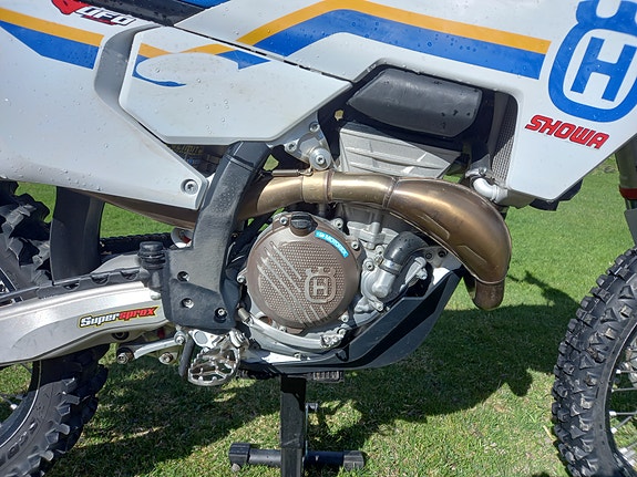 Husqvarna Fc 350 Heritage 4 of 8
