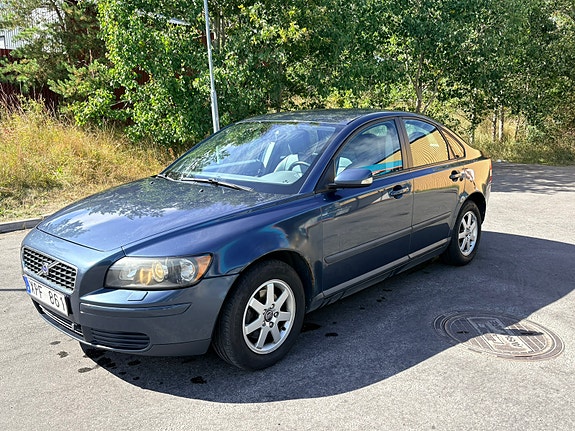 Volvo S40 7 of 17